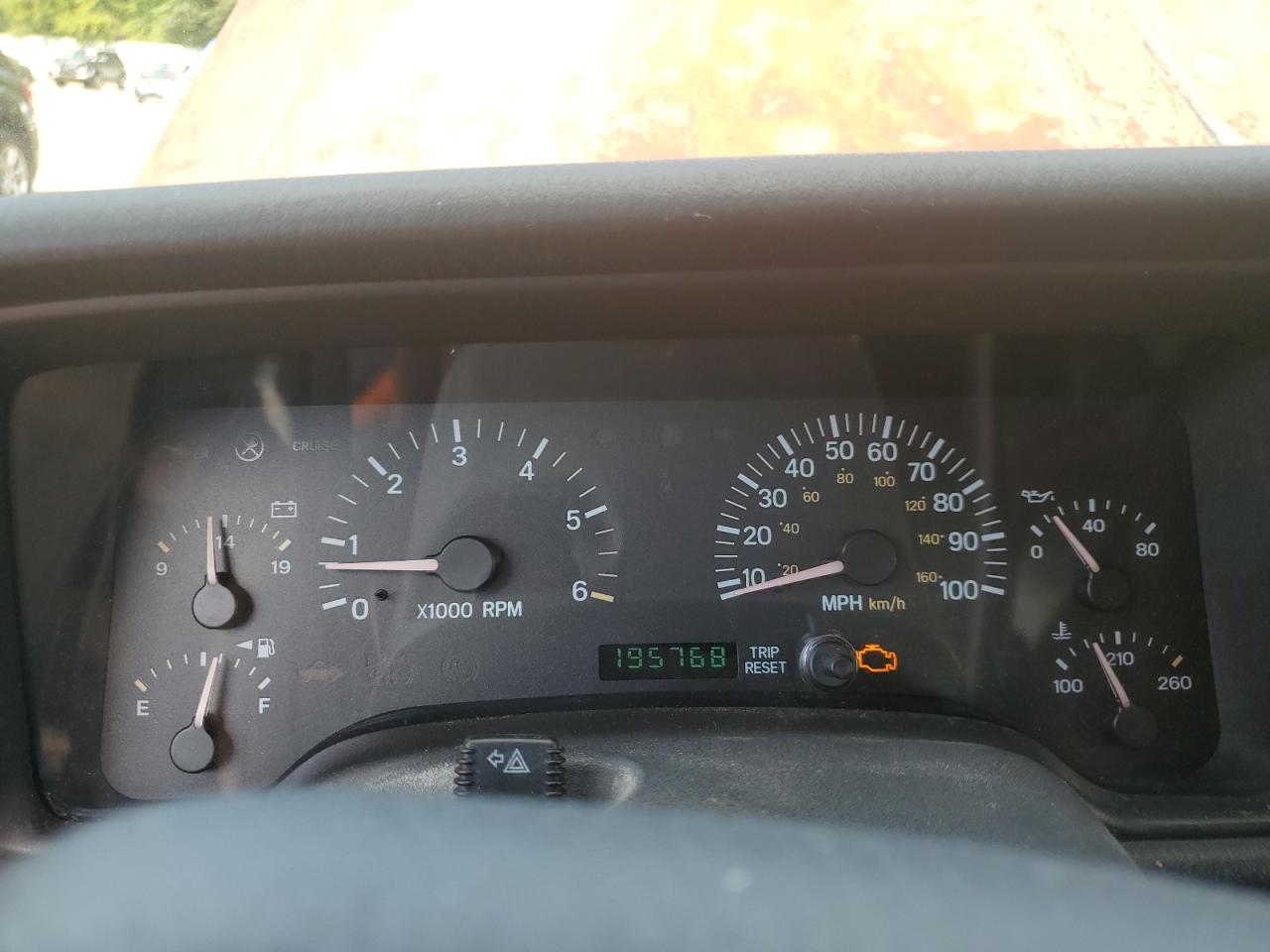 2000 Jeep Cherokee Sport VIN: 1J4FF48S0YL162365 Lot: 70168385