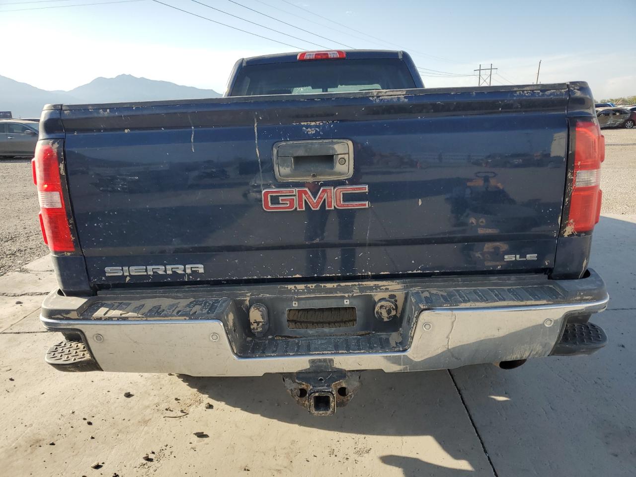 2015 GMC Sierra K2500 Sle VIN: 1GT12YEG2FF585480 Lot: 68536395