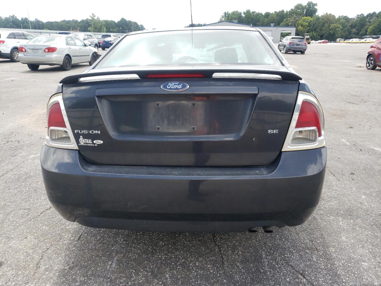 2007 Ford Fusion Se VIN: 3FAHP07Z87R180945 Lot: 70002635
