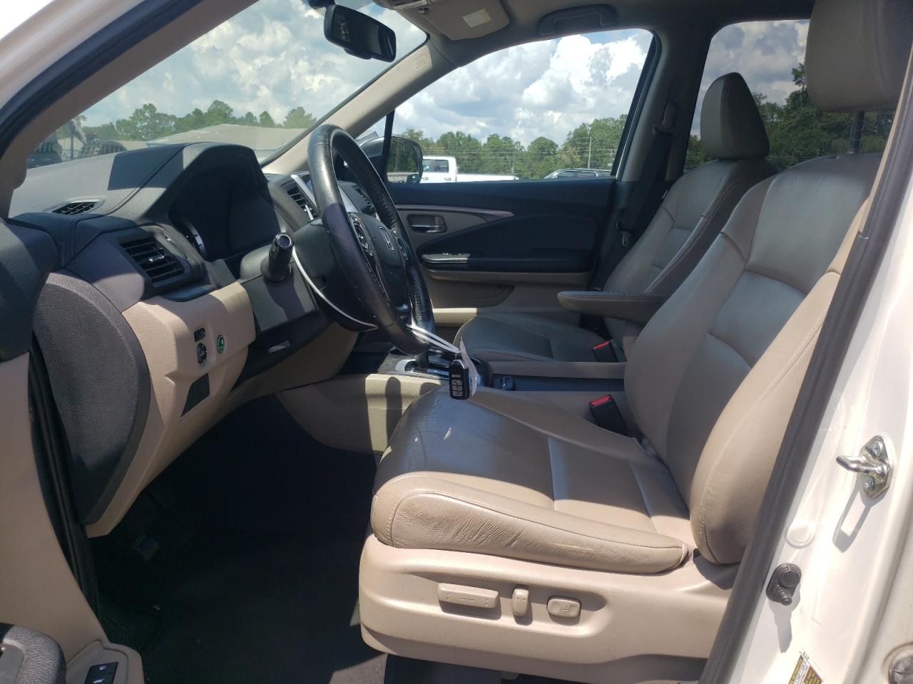 2016 Honda Pilot Exln VIN: 5FNYF5H7XGB034572 Lot: 68843905