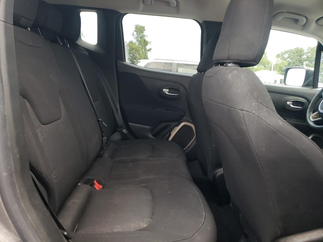 2017 Jeep Renegade Sport VIN: ZACCJBAB9HPE85041 Lot: 67959515