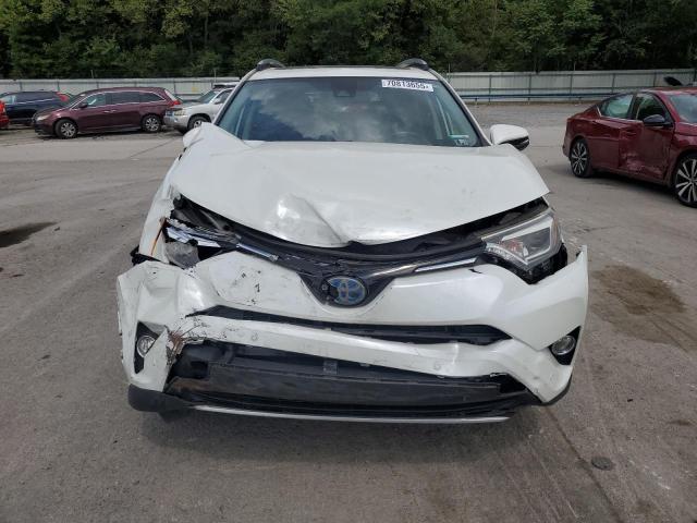 Паркетники TOYOTA RAV4 2017 Белы
