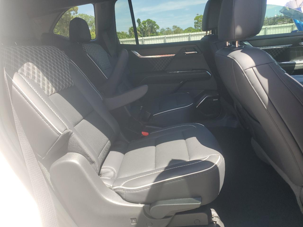 2024 GMC Acadia Denali VIN: 1GKENRKS0RJ221426 Lot: 71201055