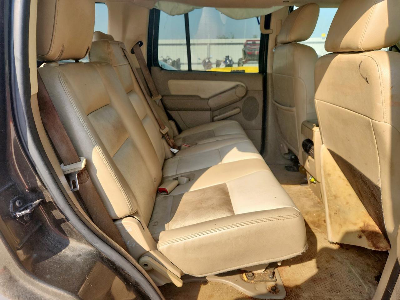 1FMEU64E88UB22981 2008 Ford Explorer Eddie Bauer