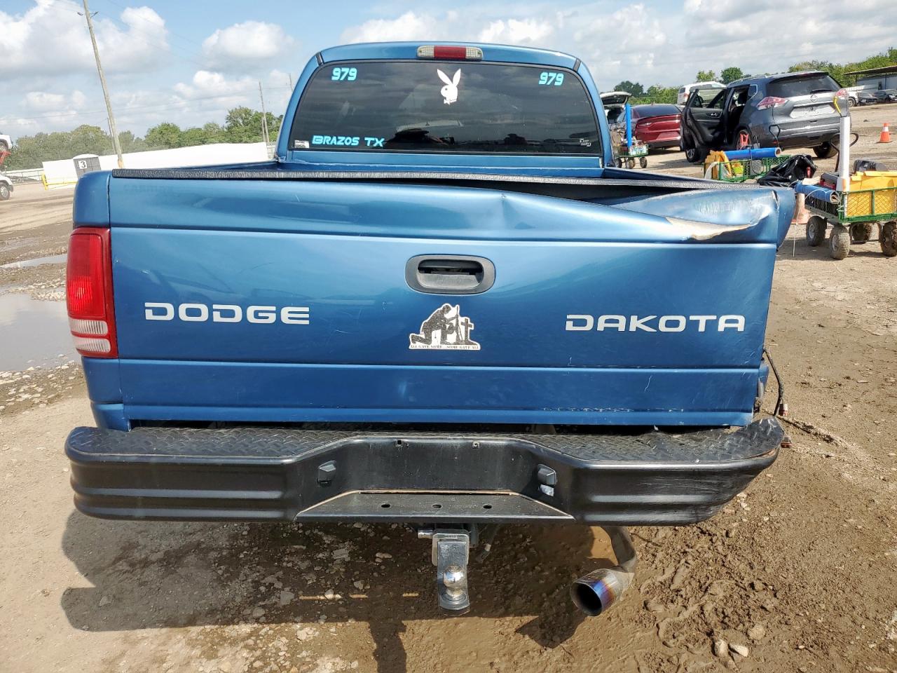 2004 Dodge Dakota Quad Sport VIN: 1D7HL38K64S777560 Lot: 70912965