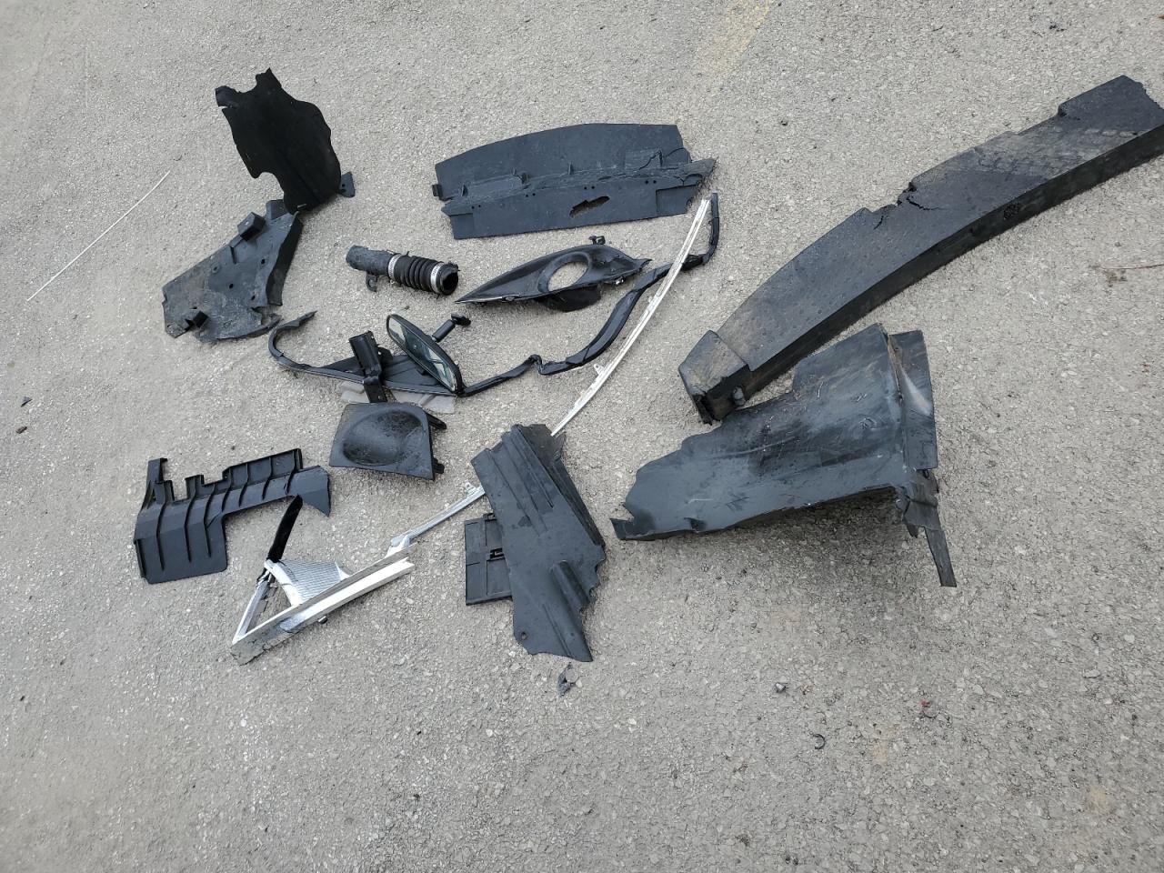 2018 Nissan Versa S VIN: 3N1CN7AP8JL845382 Lot: 69941585