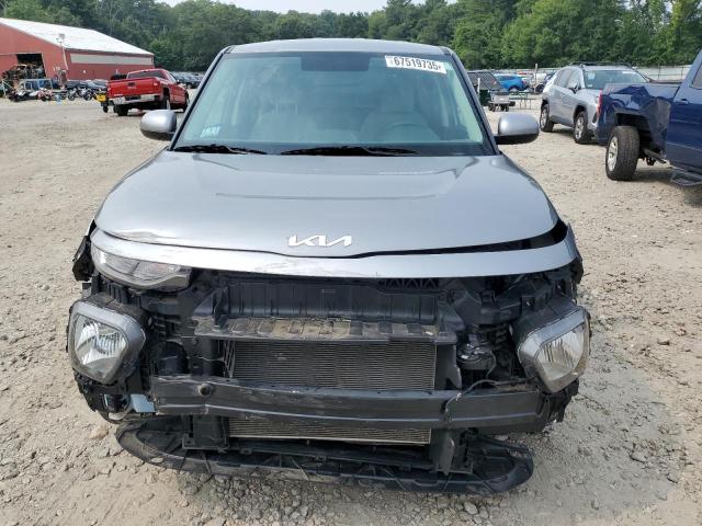  KIA SOUL 2022 Серебристый
