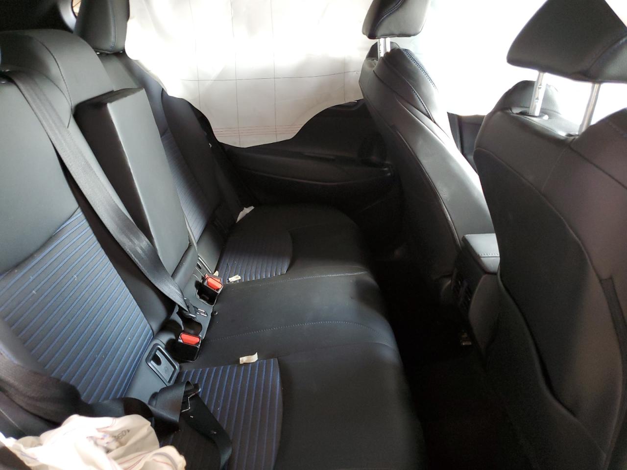 2024 Toyota Corolla Cross Se VIN: 7MUFBABG0RV048117 Lot: 70334535