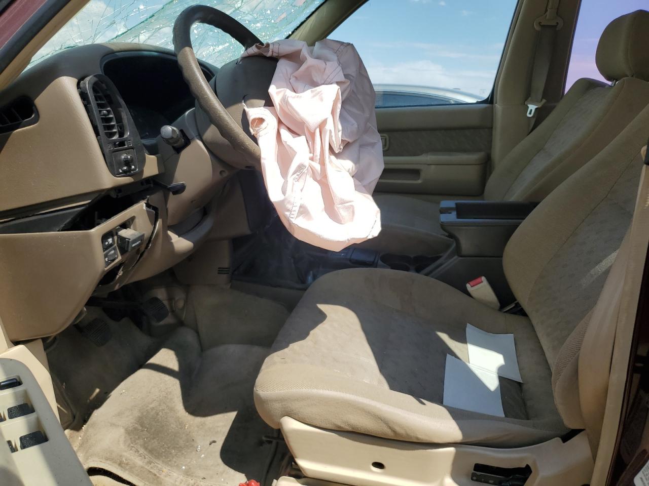 1997 Nissan Pathfinder Le VIN: JN8AR05YXVW151574 Lot: 70161395