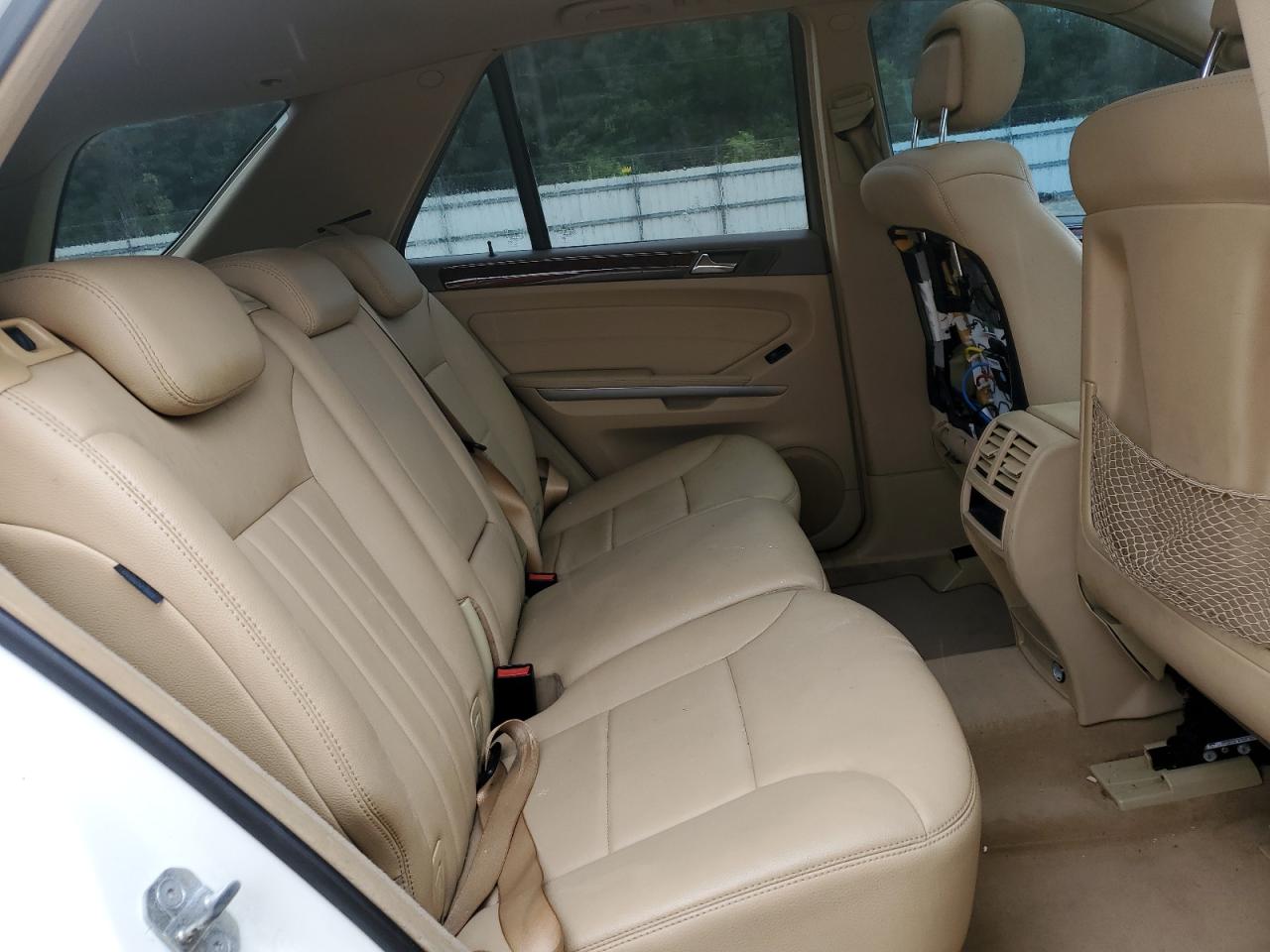 4JGBB5GB7AA616910 2010 Mercedes-Benz Ml 350