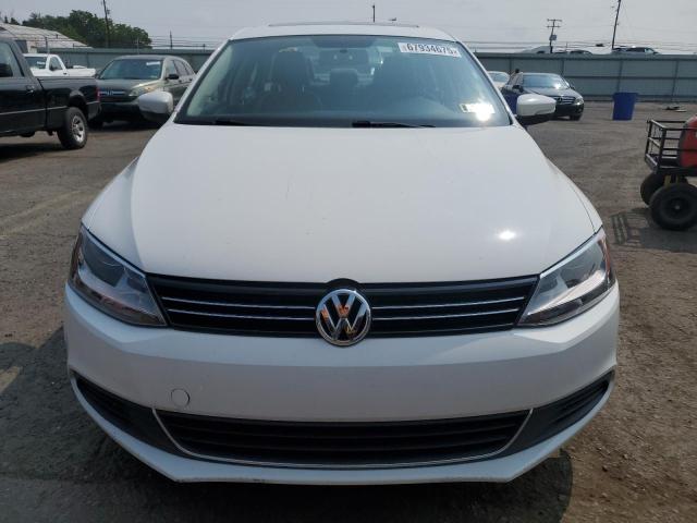  VOLKSWAGEN JETTA 2014 Biały