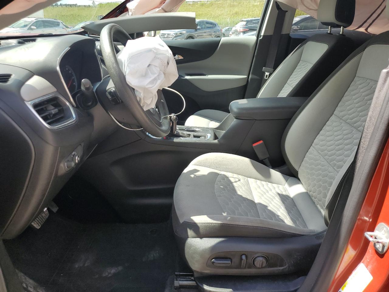 2020 Chevrolet Equinox Ls VIN: 2GNAXHEV6L6176315 Lot: 69887755