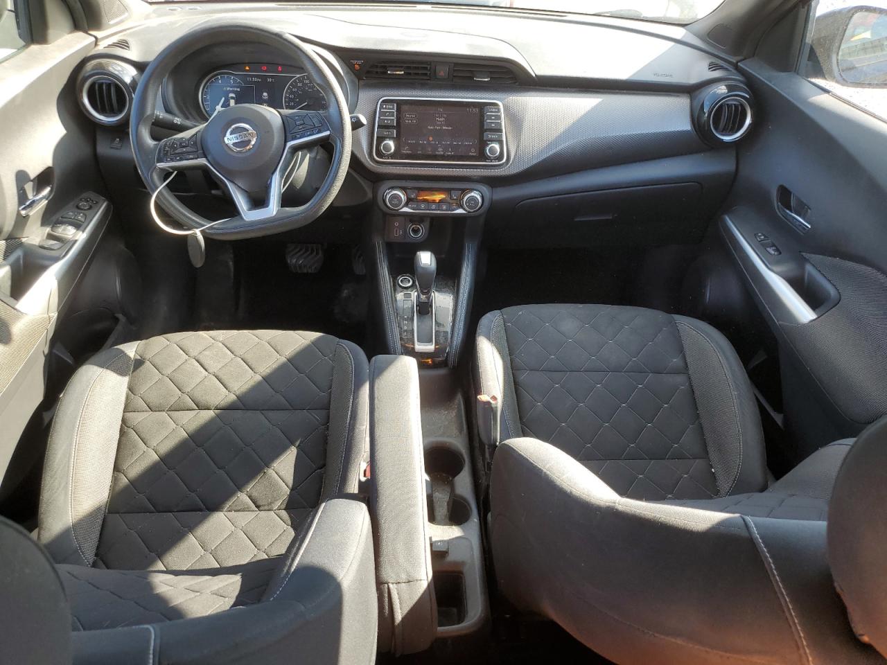 2018 Nissan Kicks S VIN: 3N1CP5CU8JL513329 Lot: 69574525