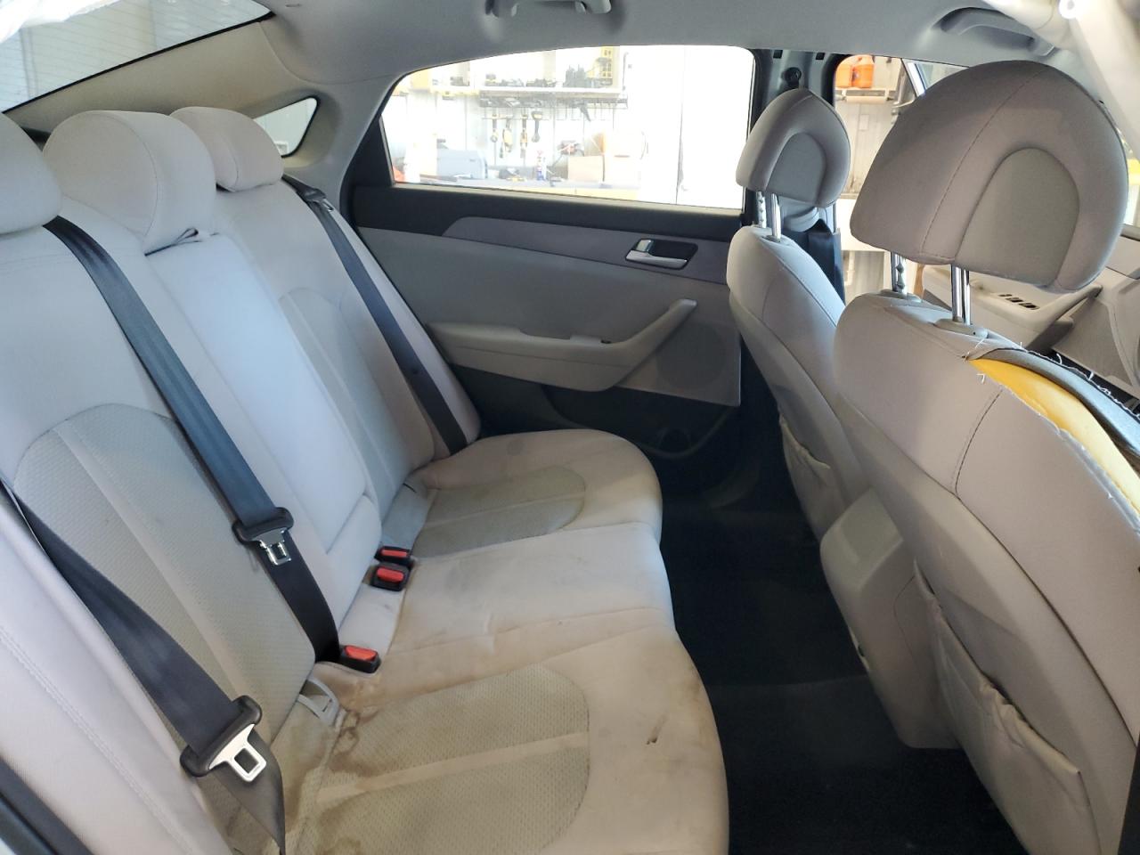 2015 Hyundai Sonata Se VIN: 5NPE24AF5FH085598 Lot: 70637345