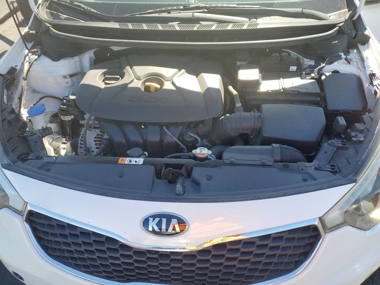 2016 Kia Forte Ex VIN: KNAFX5A84G5633098 Lot: 68225365