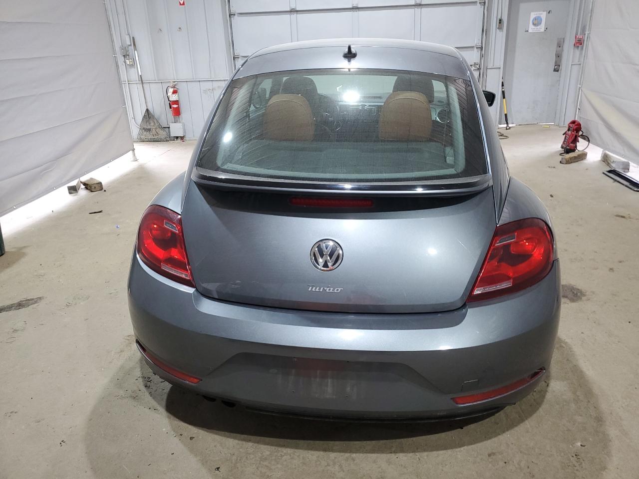 2017 Volkswagen Beetle 1.8T VIN: 3VWF17AT6HM624674 Lot: 69151175