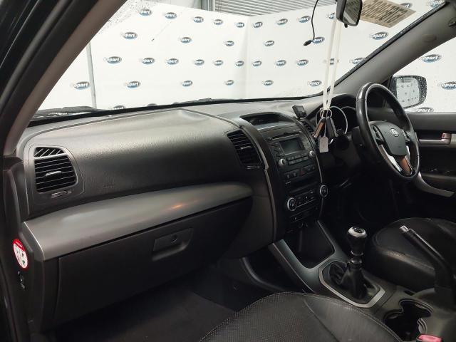 2010 KIA SORENTO KX