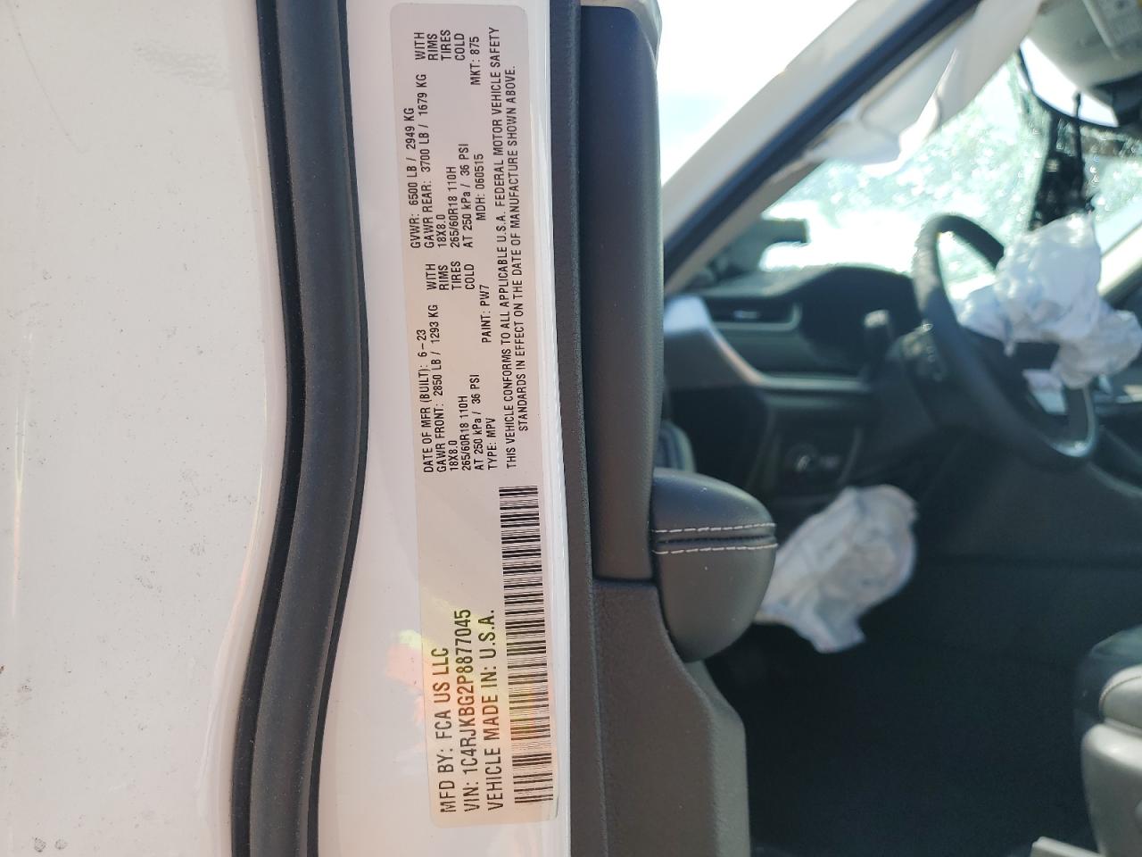 2023 Jeep Grand Cherokee L Limited VIN: 1C4RJKBG2P8877045 Lot: 70749145