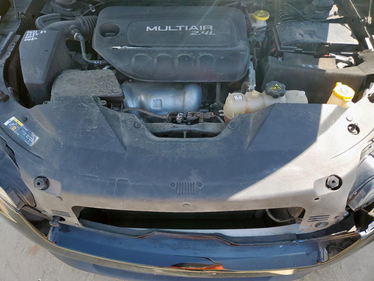 2019 Jeep Cherokee Latitude VIN: 1C4PJLCB9KD108977 Lot: 65929835