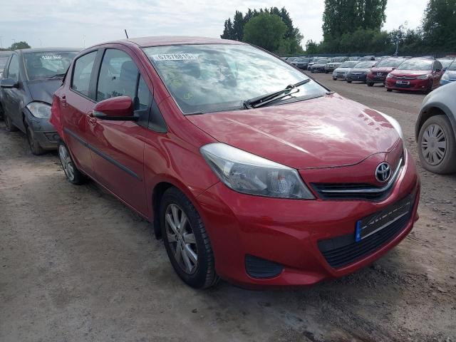 2013 TOYOTA YARIS TR V