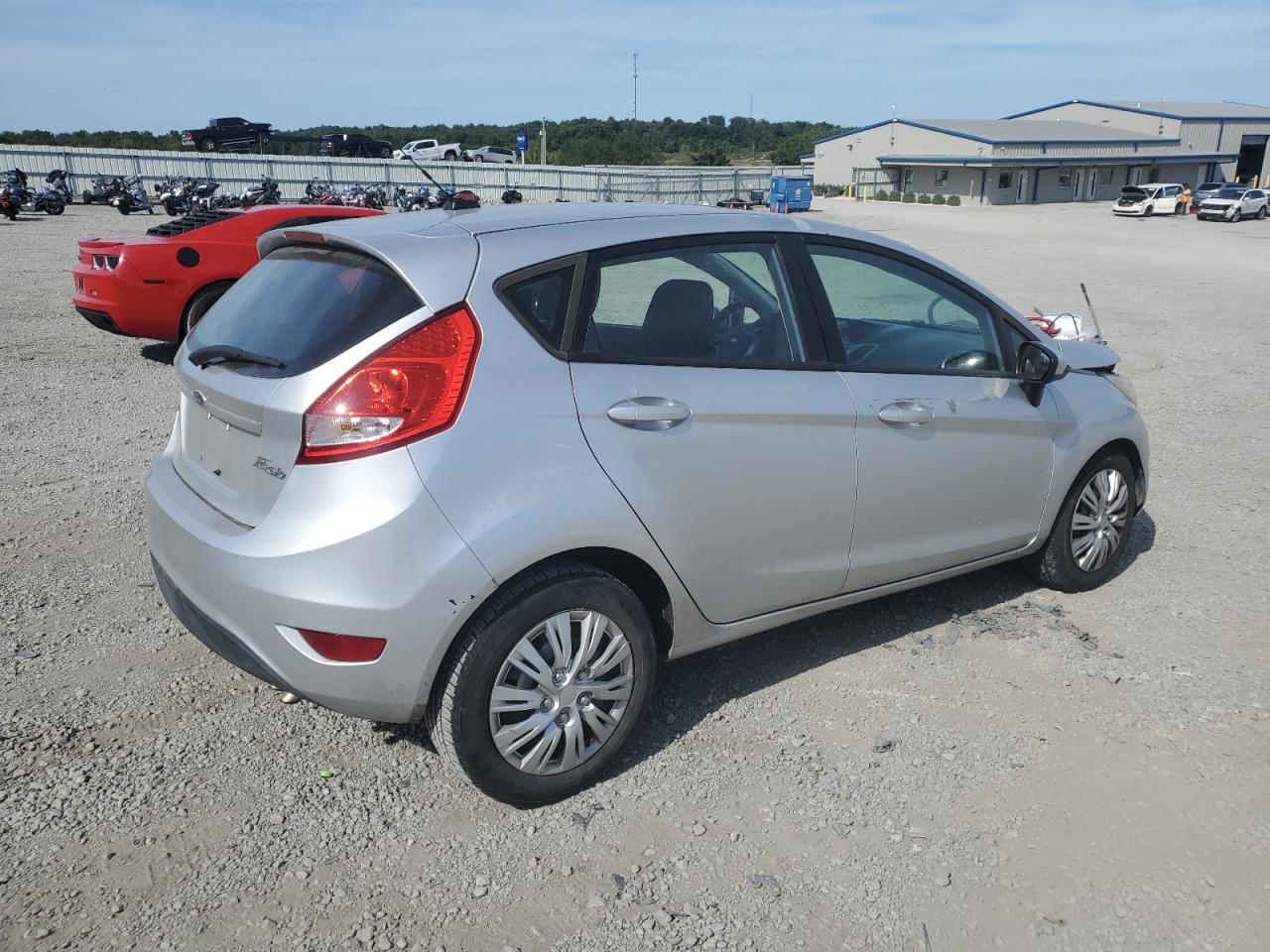2011 Ford Fiesta Se silver null gas 3FADP4EJ1BM178785 photo #4