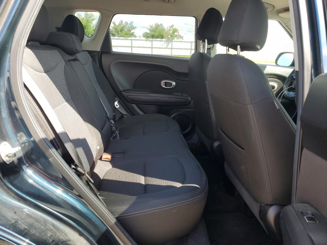 2017 Kia Soul + VIN: KNDJP3A52H7440610 Lot: 70777195