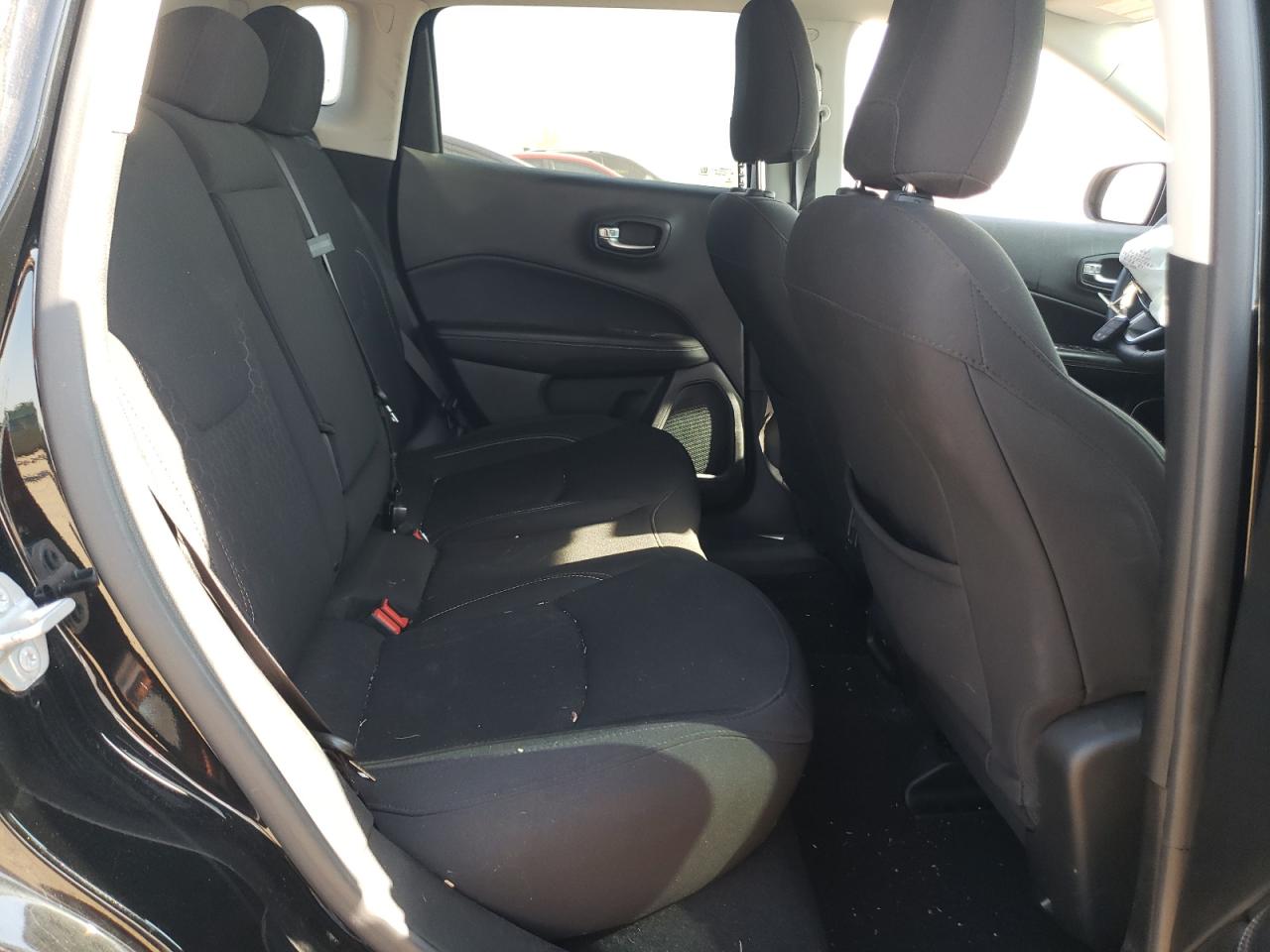 2020 Jeep Compass Sport VIN: 3C4NJDAB1LT219468 Lot: 68047175