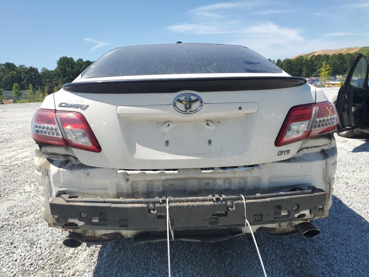 2010 Toyota Camry Base VIN: 4T1BF3EKXAU565445 Lot: 69850905