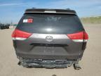 2011 TOYOTA SIENNA    à vendre chez Copart AB - CALGARY