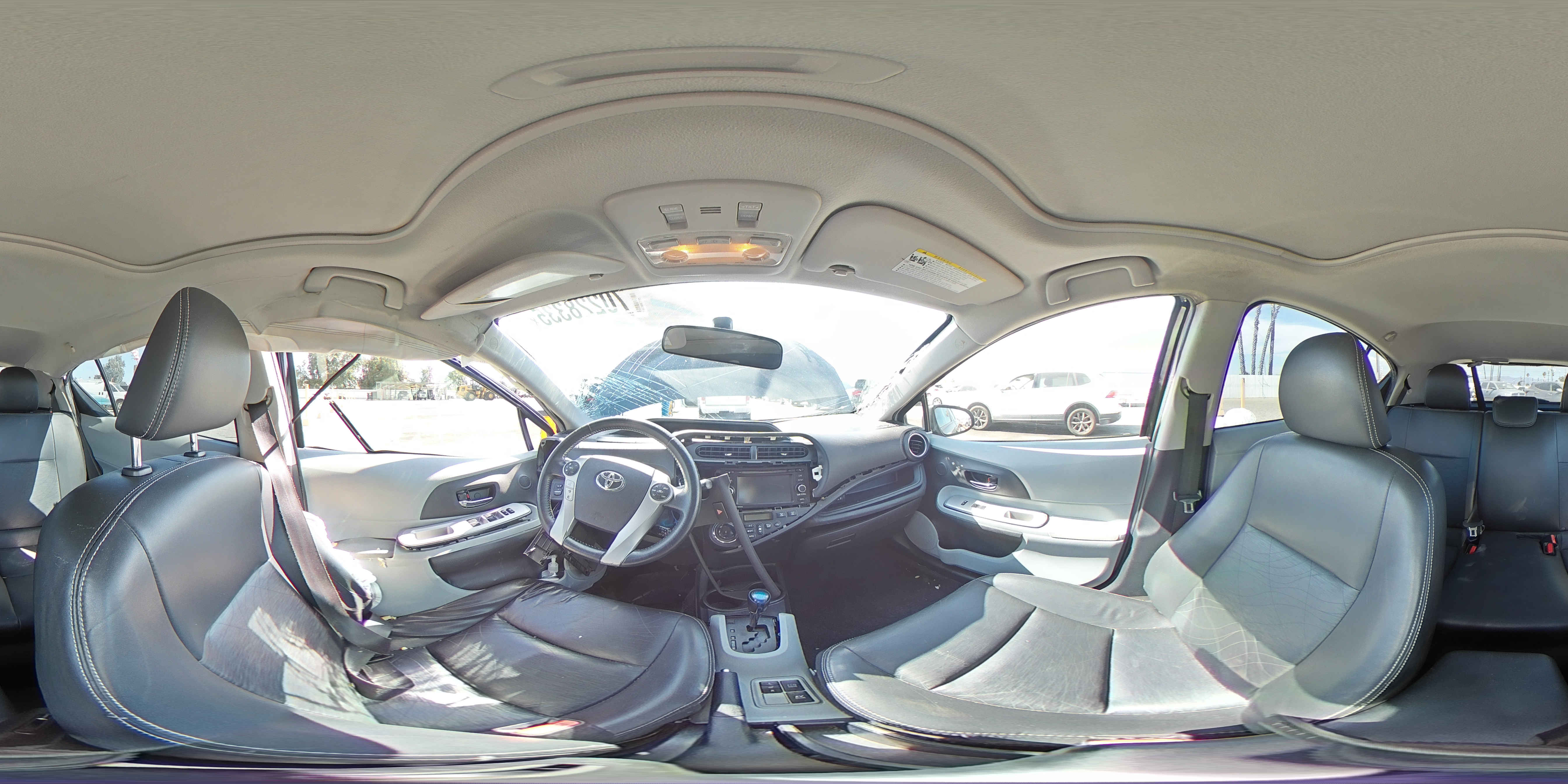 2013 Toyota Prius C VIN: JTDKDTB34D1039423 Lot: 70228335