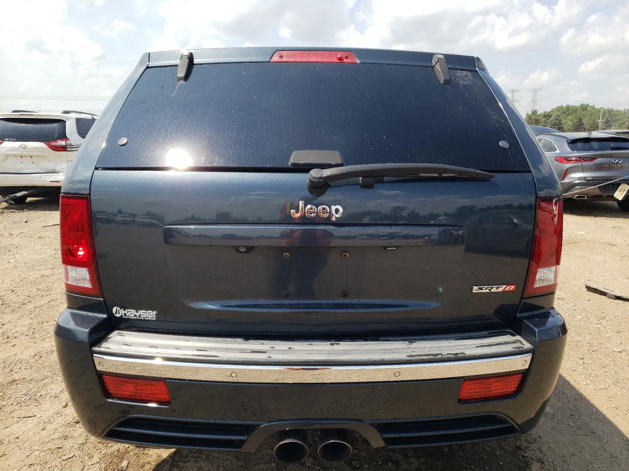 1J8HR78328C100958 2008 Jeep Grand Cherokee Srt-8
