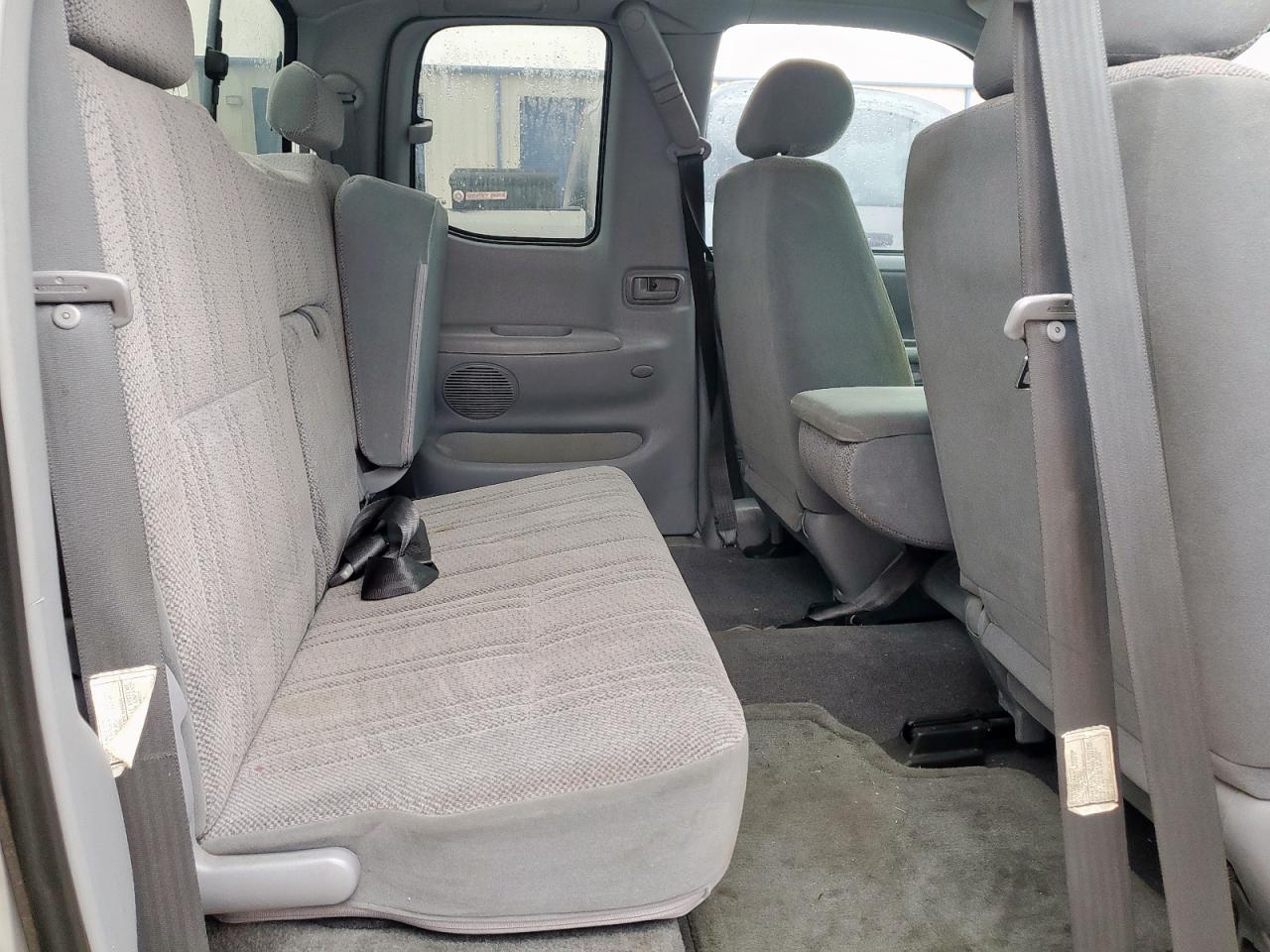 2000 Toyota Tundra Access Cab VIN: 5TBRT3411YS119261 Lot: 71070005