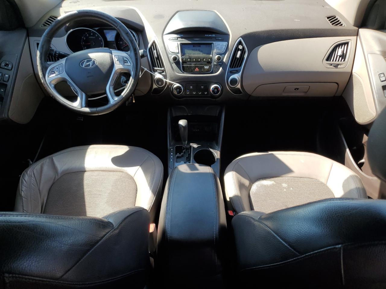 KM8JU3AC7BU193886 2011 Hyundai Tucson Gls