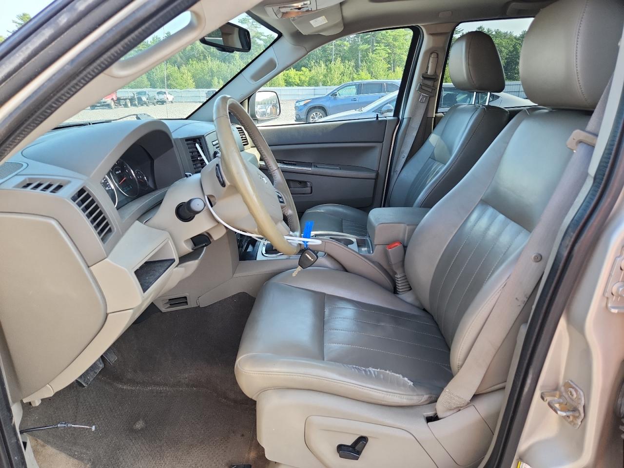 1J8GR48KX7C561227 2007 Jeep Grand Cherokee Laredo