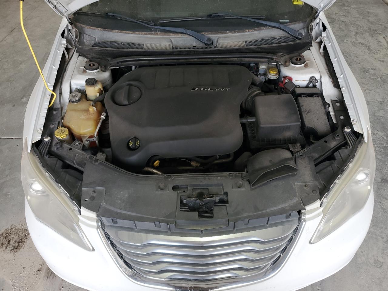 2012 Chrysler 200 Limited VIN: 1C3CCBCG4CN184931 Lot: 84761165