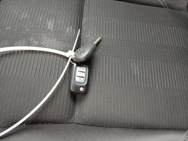 2011 RENAULT CLIO I-MUSIC 