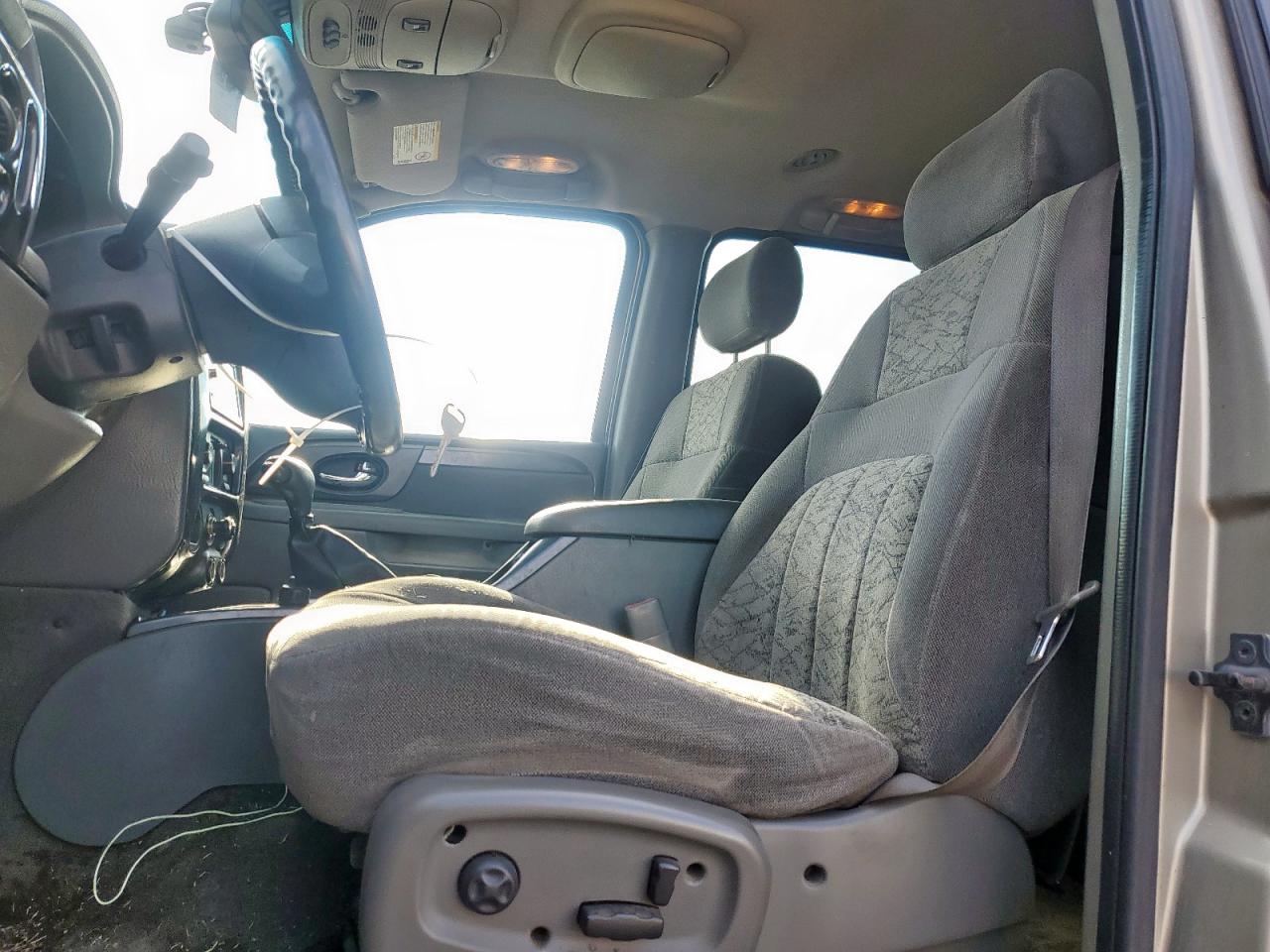 2002 GMC Envoy Xl VIN: 1GKES16S626126866 Lot: 70046045