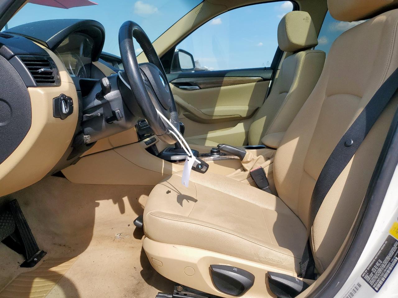 2014 BMW X1 Sdrive28I VIN: WBAVM1C56EVW49865 Lot: 68917015