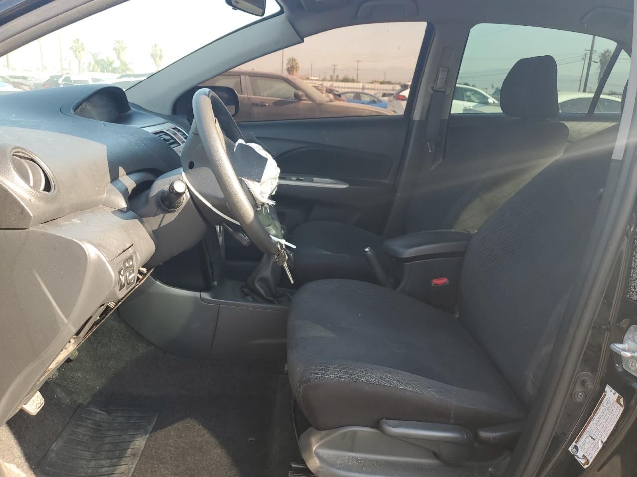 2008 Toyota Yaris VIN: JTDBT903981205546 Lot: 66889615