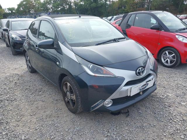 2016 TOYOTA AYGO X-CLU