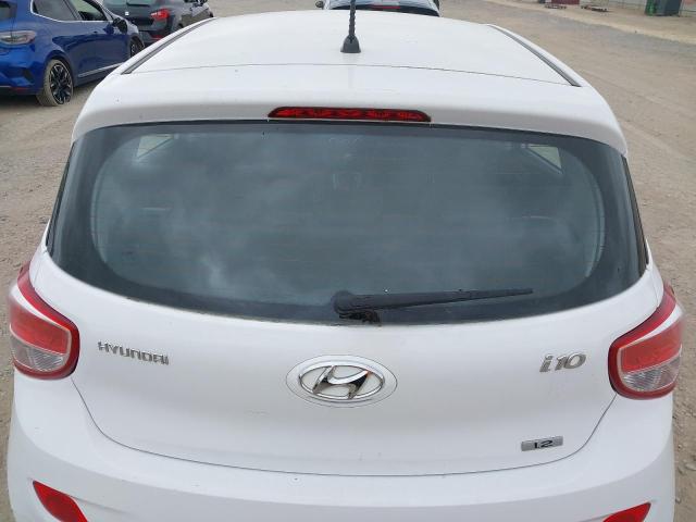 2015 HYUNDAI I10 SE AUT