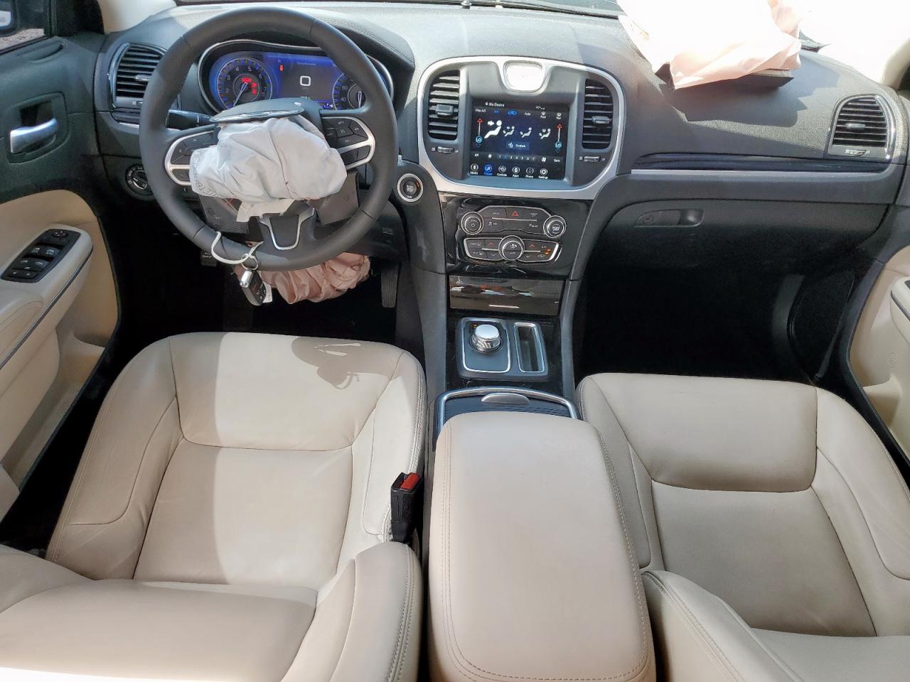 2023 Chrysler 300 Touring L VIN: 2C3CCADG0PH706834 Lot: 68541795