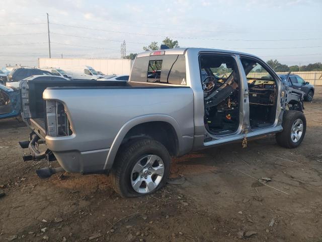  RAM 1500 2021 Серебристый