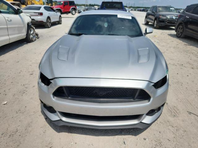 Coupet FORD MUSTANG 2016 Srebrny