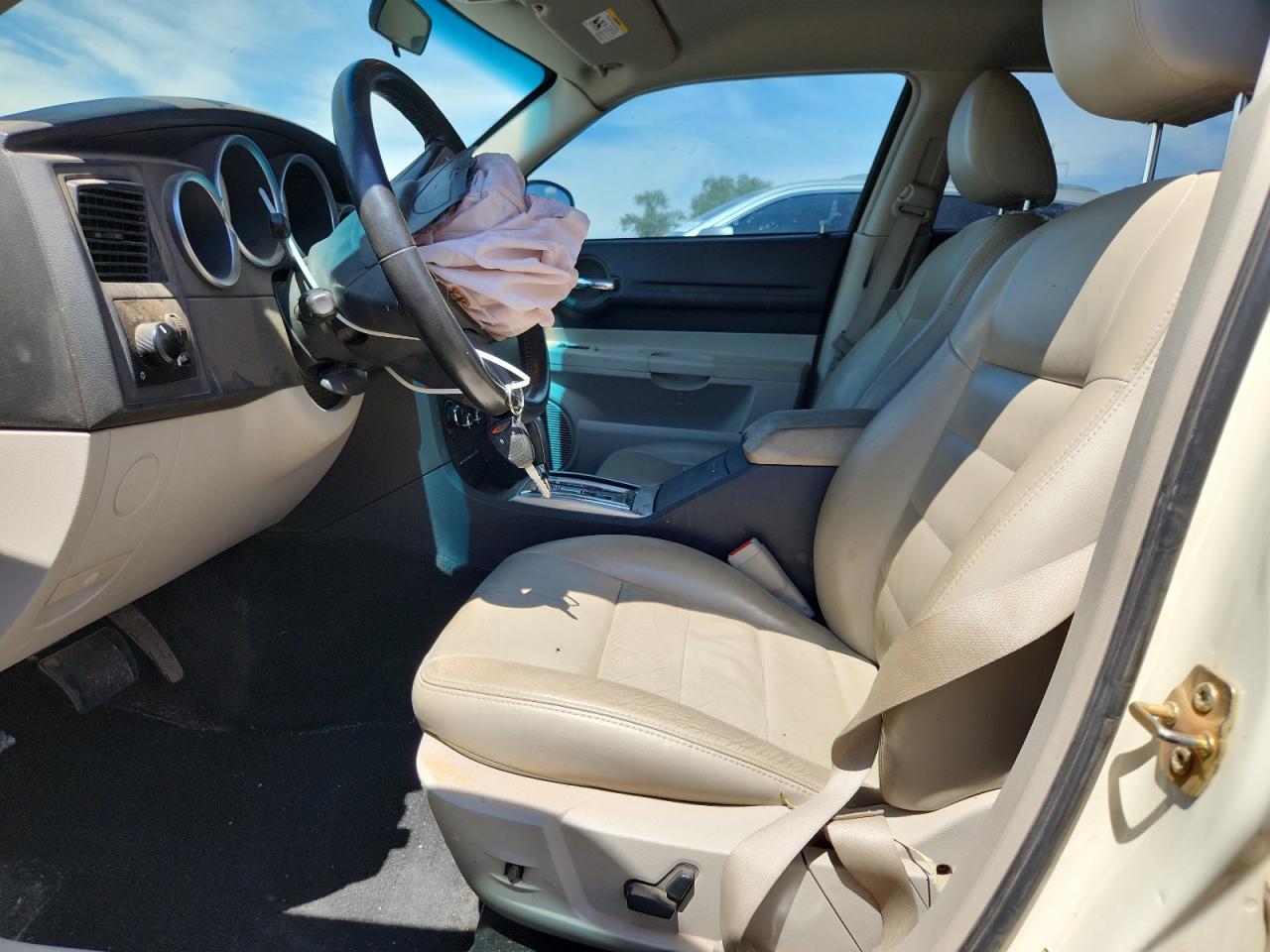 2005 Dodge Magnum R/T VIN: 2D4GV582X5H610741 Lot: 70389525