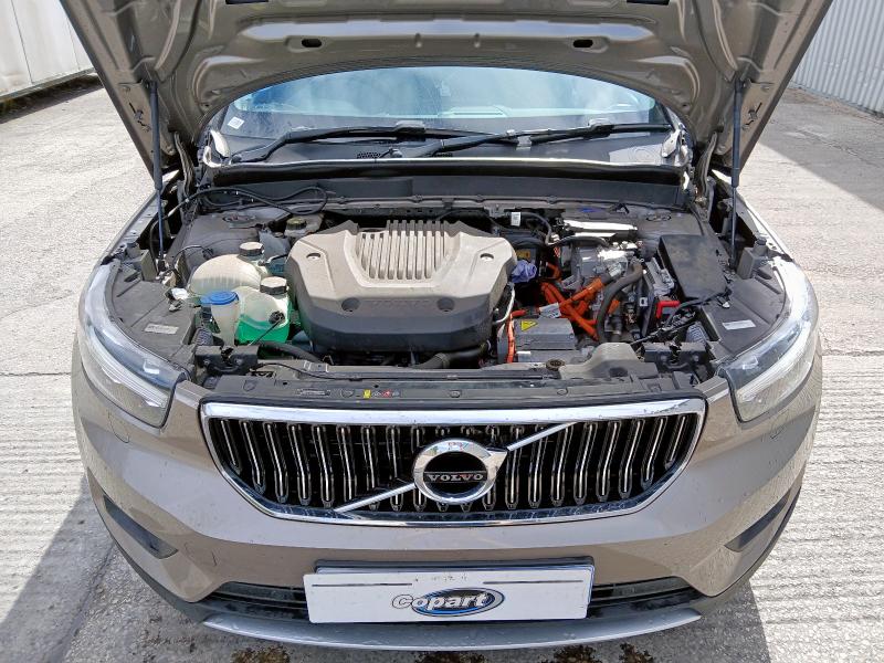 2022 VOLVO XC40 INSCRIPTION PRO