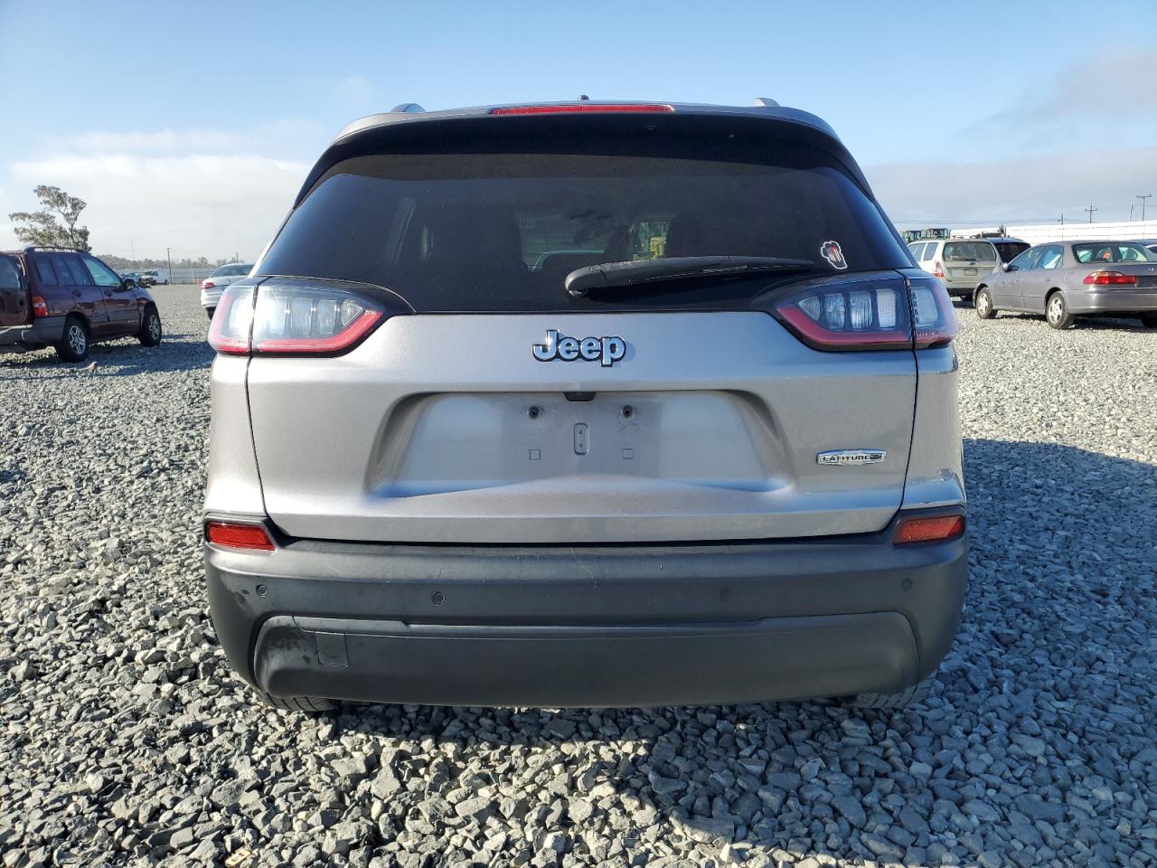 2020 Jeep Cherokee Latitude Plus VIN: 1C4PJLLB8LD605598 Lot: 68228275