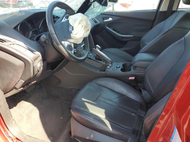  FORD FOCUS 2012 Czerwony