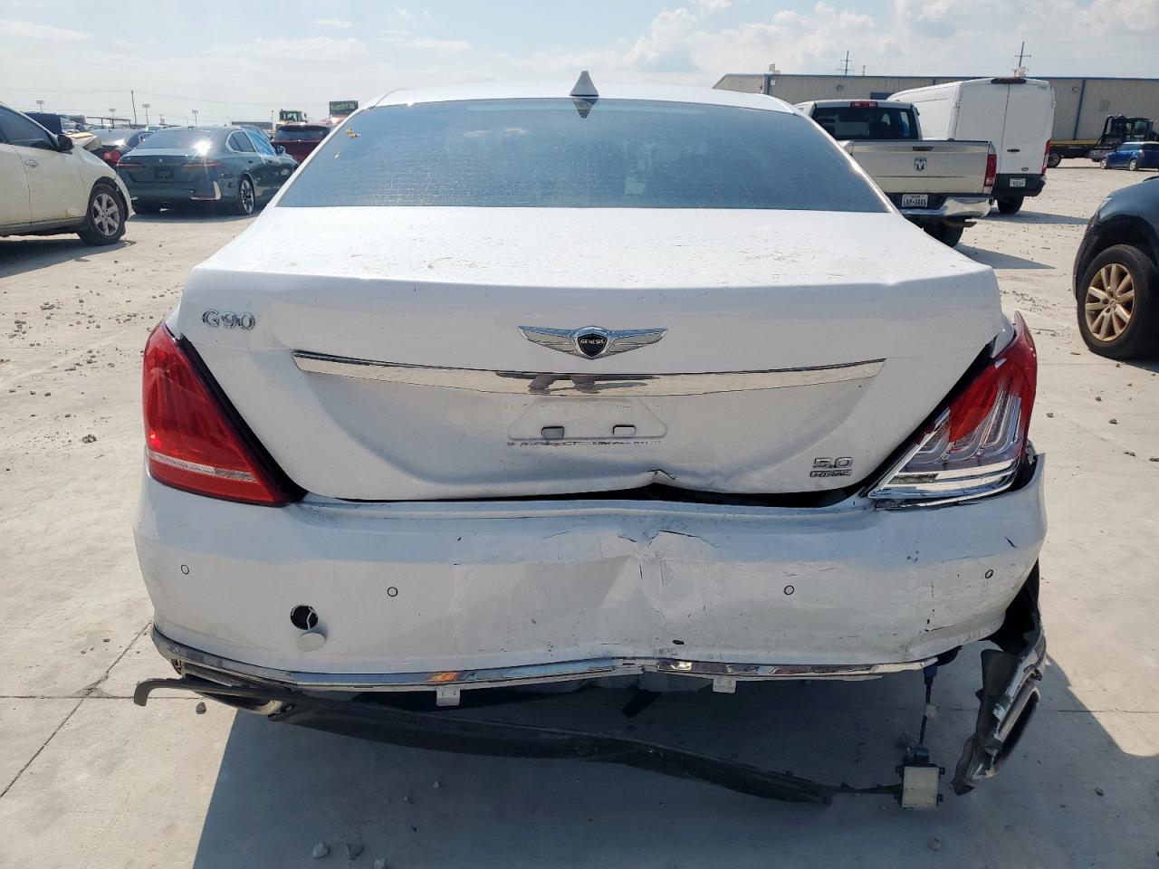 2018 Genesis G90 Ultimate VIN: KMHG54JH0JU037941 Lot: 70187215