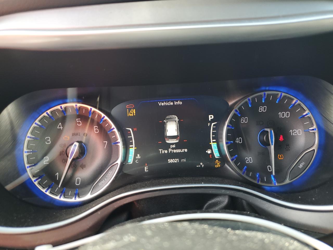 2019 Chrysler Pacifica Touring L Plus VIN: 2C4RC1EG5KR599822 Lot: 68004835